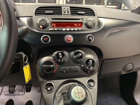 Used 2014 FIAT 500 GQ Edition image 17