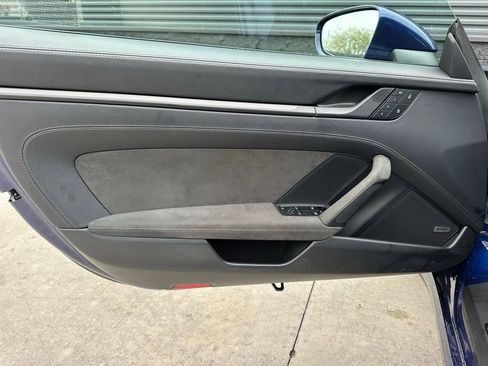 Used 2024 Porsche 911 Carrera GTS image 31