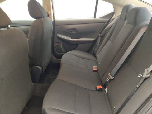 Used 2024 Nissan Sentra S FWD image 18