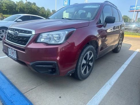 Used 2018 Subaru Forester 2.5i w/ Alloy Wheel Package AWD/4WD image 3