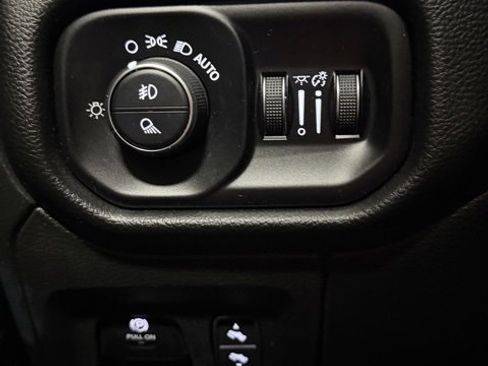 Used 2025 RAM 1500 Big Horn image 22