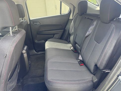 Used 2017 Chevrolet Equinox LT w/ Convenience Package image 14