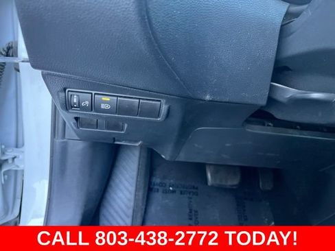 Used 2024 Toyota Corolla Cross LE FWD image 29