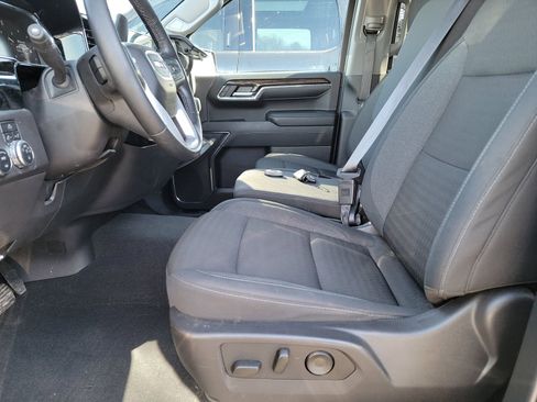 Used 2024 GMC Sierra 1500 Elevation image 13