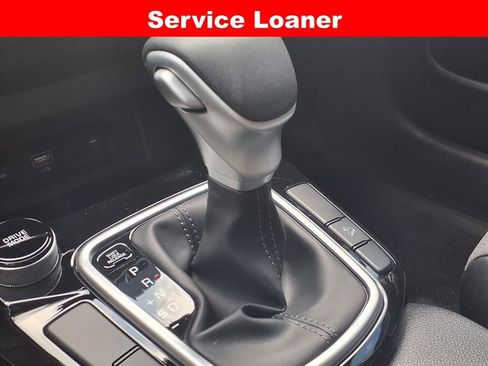 Certified 2025 Kia Seltos S image 8