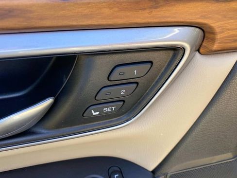 Used 2018 Honda CR-V EX-L image 14