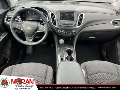 Certified 2024 Chevrolet Equinox LT FWD image 14