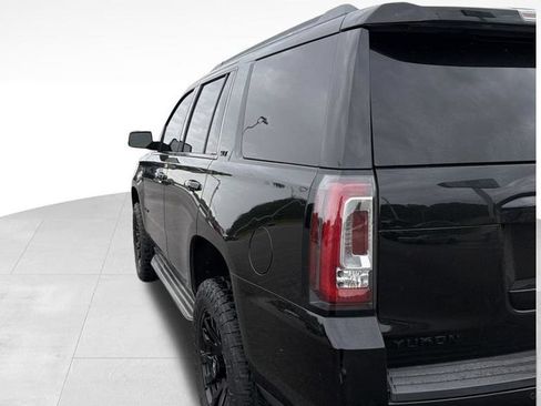 Used 2016 GMC Yukon SLT AWD/4WD image 9