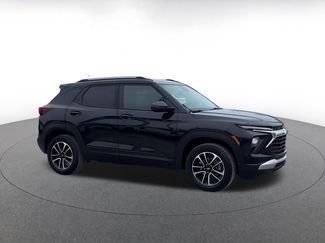 Used 2025 Chevrolet TrailBlazer LT w/ Driver Confidence Package video 2