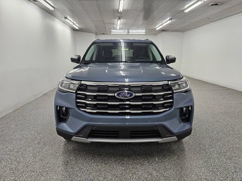 New 2026 Ford Explorer Active w/ Active Comfort Package AWD/4WD image 2
