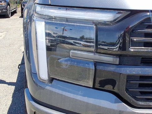 Certified 2024 Ford F150 Platinum w/ FX4 Off-Road Package AWD/4WD image 34