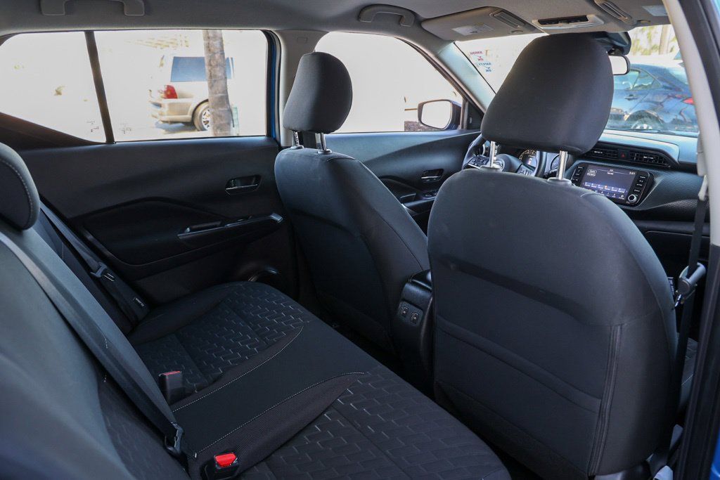 Used 2023 Nissan Kicks SV FWD image 18