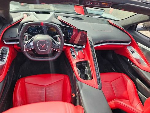 Used 2023 Chevrolet Corvette Stingray Premium Conv w/ Z51 Performance Package image 11