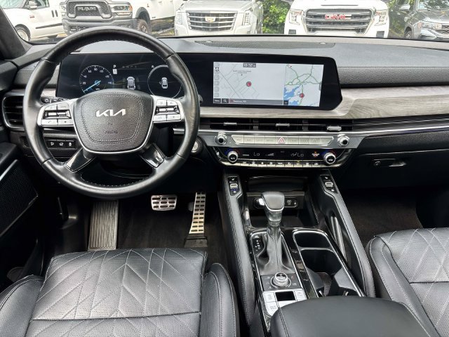 Used 2023 Kia Telluride SX Prestige X-Pro AWD/4WD image 16