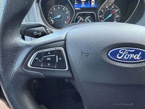 Used 2018 Ford Focus S FWD image 16