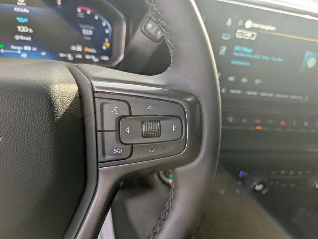 Used 2026 Chevrolet Silverado 2500 ZR2 w/ LPO, Dark Essentials Package AWD/4WD image 24
