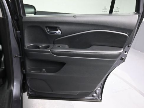 Used 2021 Honda Pilot EX-L image 44