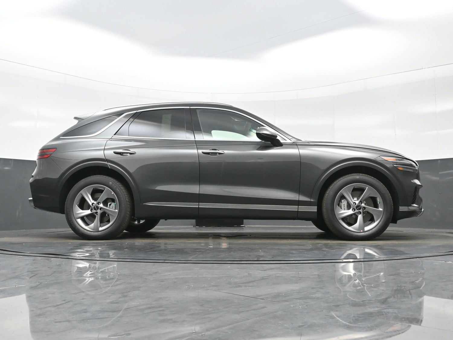 Used 2026 Genesis GV70 2.5T AWD/4WD image 16