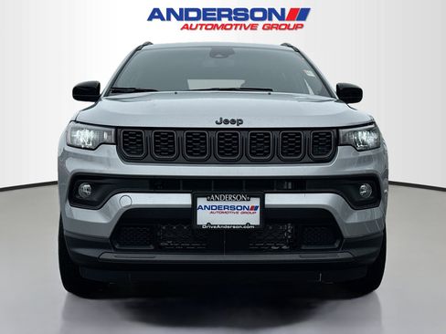 New 2026 Jeep Compass Latitude image 13