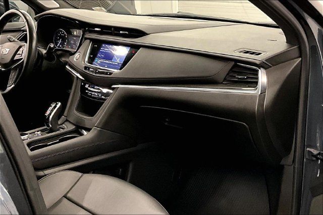 Used 2021 Cadillac XT5 Premium Luxury AWD/4WD image 19
