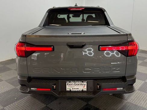 Certified 2022 Hyundai Santa Cruz SEL Premium image 11