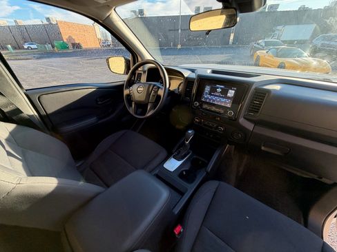 Used 2024 Nissan Frontier S w/ S Utility Package image 12