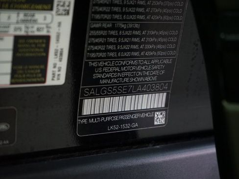 Used 2020 Land Rover Range Rover Long Wheelbase HSE image 37