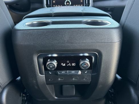 New 2026 GMC Yukon Denali w/ Denali Reserve Package AWD/4WD image 22