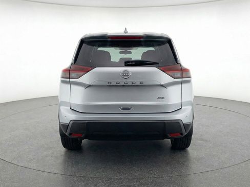 Used 2025 Nissan Rogue SV AWD/4WD image 7