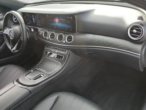 Used 2023 Mercedes-Benz E 350 Sedan image 30