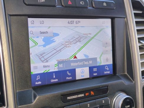 Used 2020 Ford F150 Limited w/ Trailer Tow Package image 29