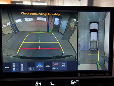 Used 2024 Toyota Tundra Platinum image 29