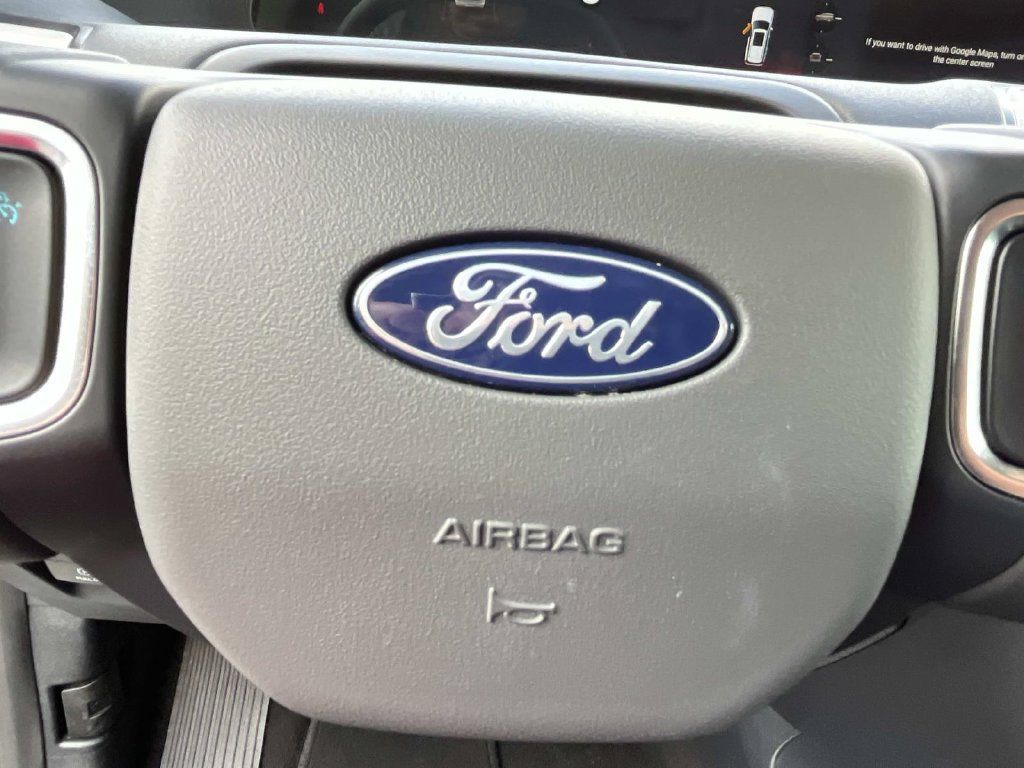 Certified 2025 Ford Expedition Max Active AWD/4WD image 39