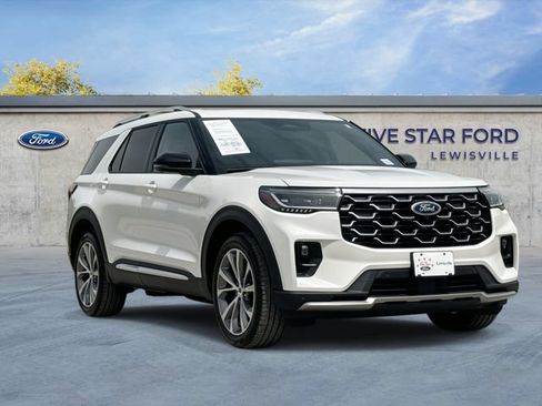 Certified 2025 Ford Explorer Platinum AWD/4WD image 1