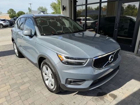 Used 2021 Volvo XC40 T5 Momentum AWD/4WD image 43