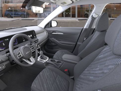 New 2026 Kia Seltos LX image 17