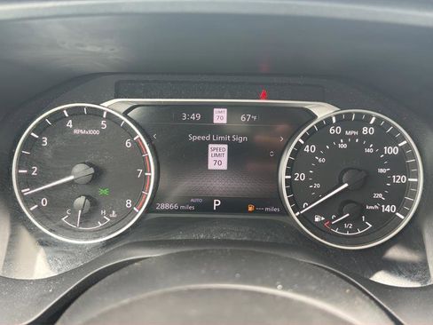 Certified 2023 Nissan Rogue SL w/ SL Premium Package AWD/4WD image 10