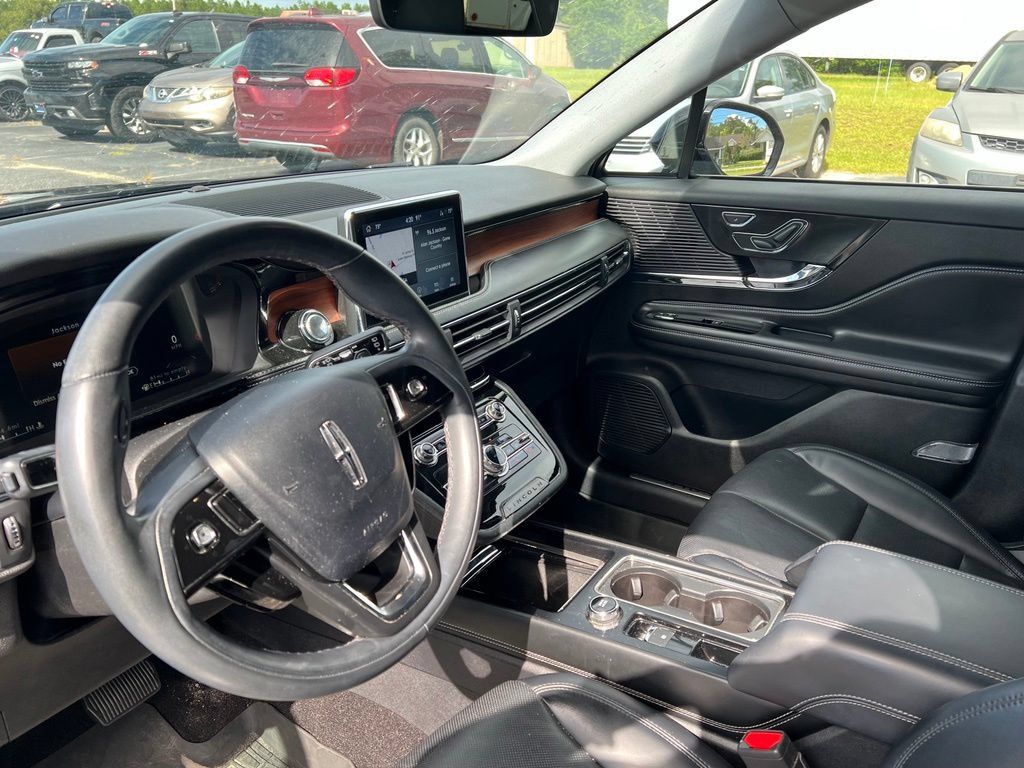 Used 2022 Lincoln Corsair Reserve FWD image 10