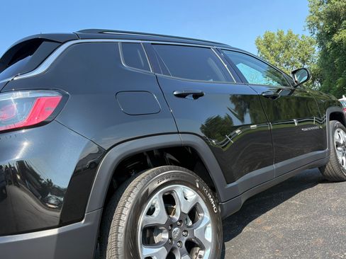 Used 2020 Jeep Compass Limited AWD/4WD image 12