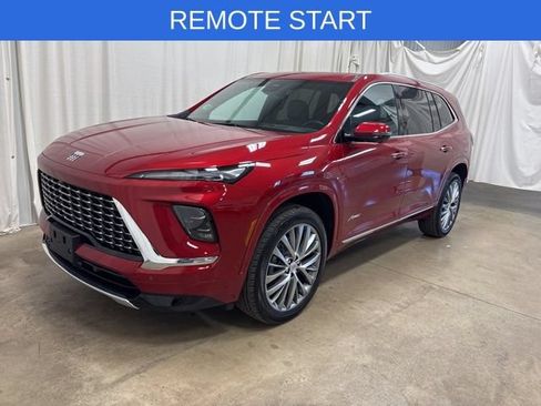 Used 2025 Buick Enclave Avenir w/ Super Cruise Package AWD/4WD image 9