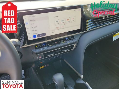 Used 2025 Toyota Camry XSE image 23