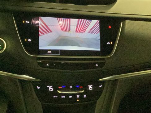 Used 2024 Cadillac XT6 Luxury w/ LPO, Floor Liner Package image 15