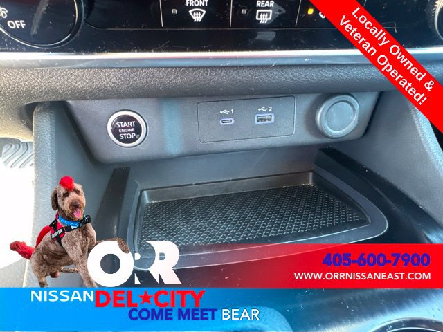 Used 2023 Nissan Rogue S AWD/4WD image 25
