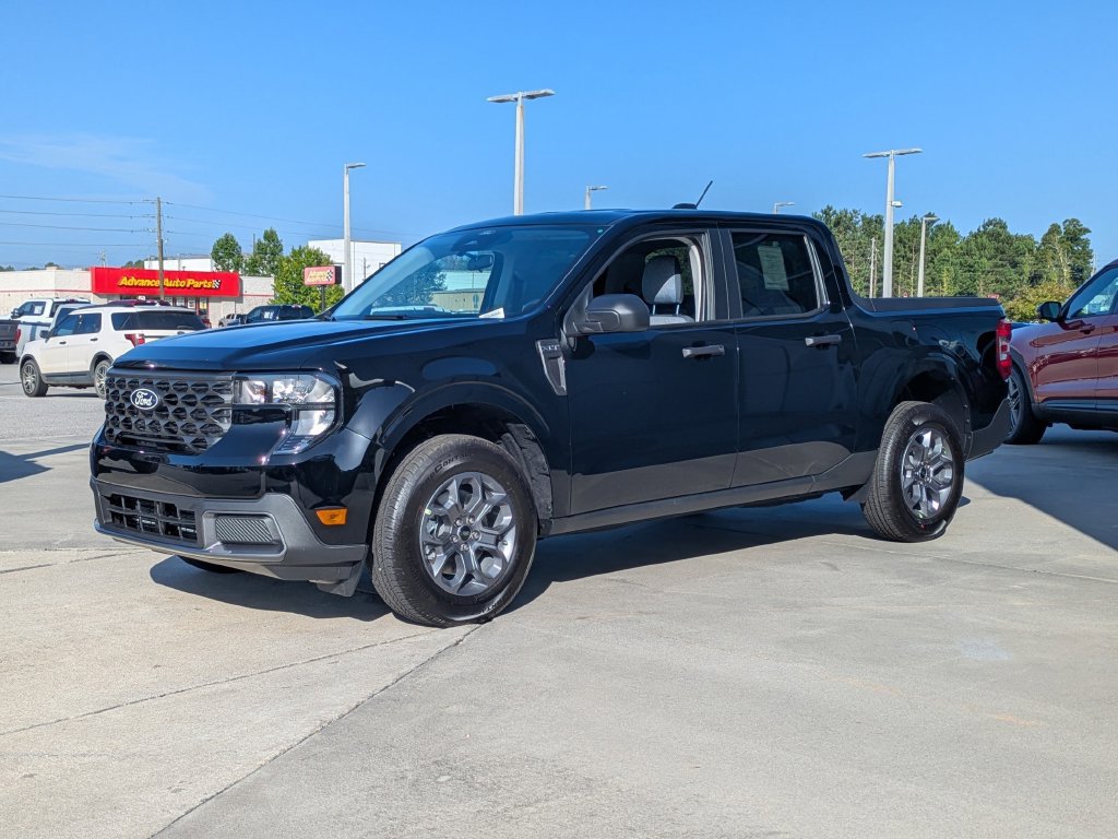 New 2026 Ford Maverick XLT FWD image 7