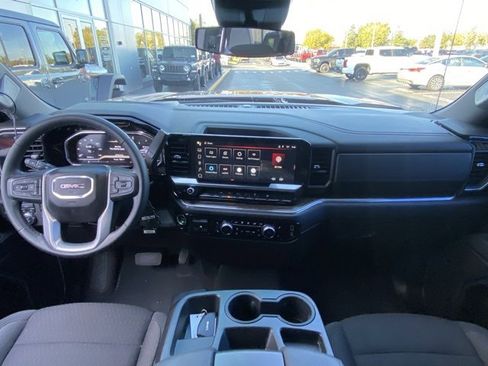 Used 2024 GMC Sierra 1500 Elevation image 14