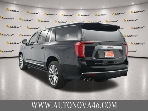 Used 2023 GMC Yukon XL Denali AWD/4WD image 5