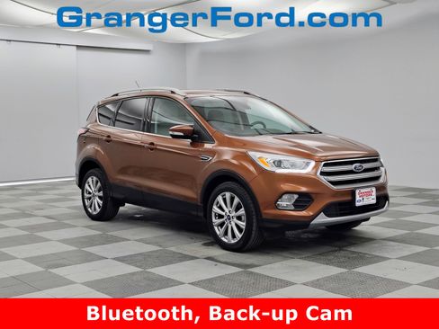 Used 2017 Ford Escape Titanium FWD image 1