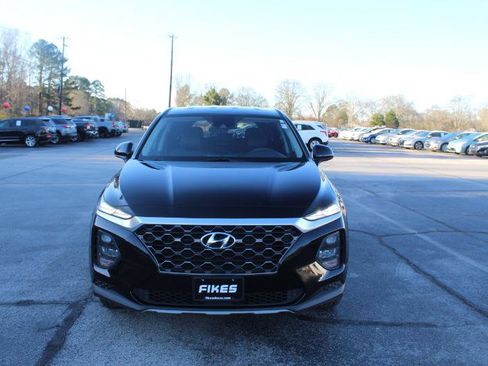 Used 2020 Hyundai Santa Fe SE image 3