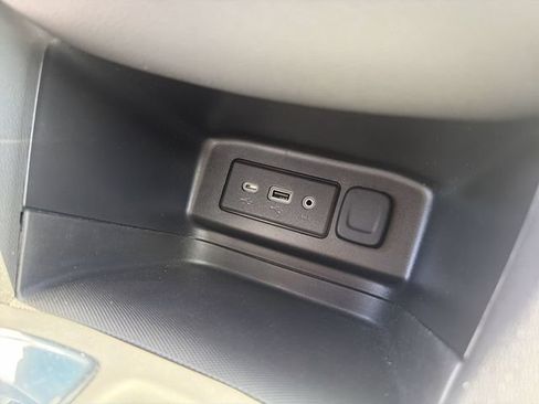 Certified 2024 Chevrolet Equinox LT FWD image 25