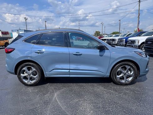 Used 2023 Ford Escape ST-Line w/ Tech Pack #1 FWD image 8